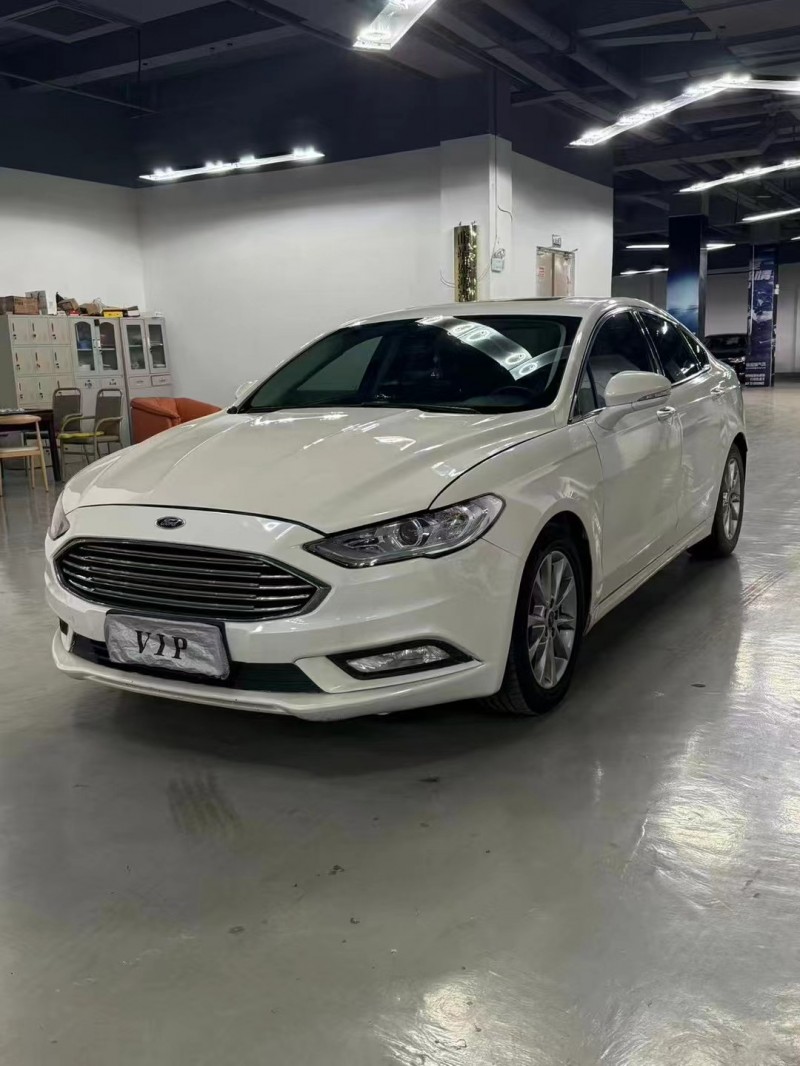 曲靖17年福特蒙迪欧2