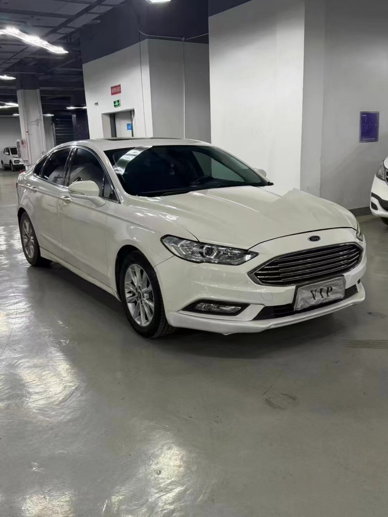 曲靖17年福特蒙迪欧3