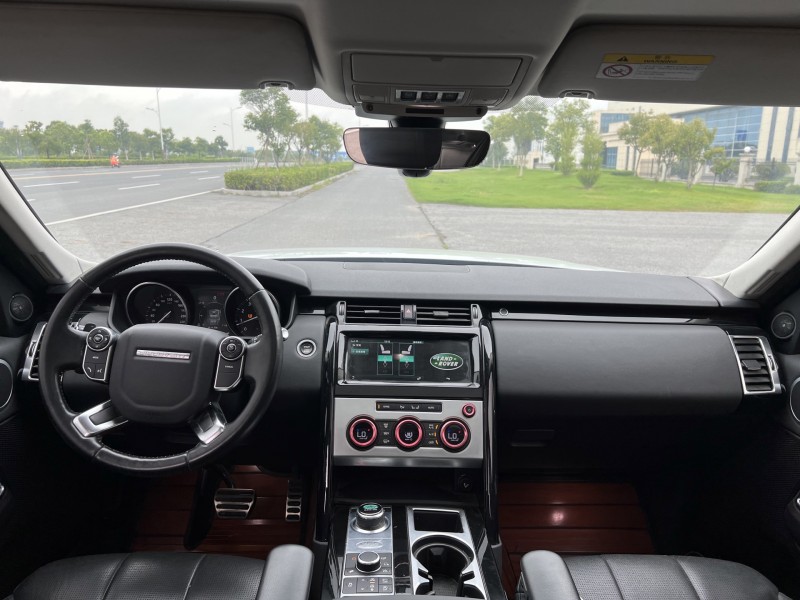 盐城18年路虎发现7