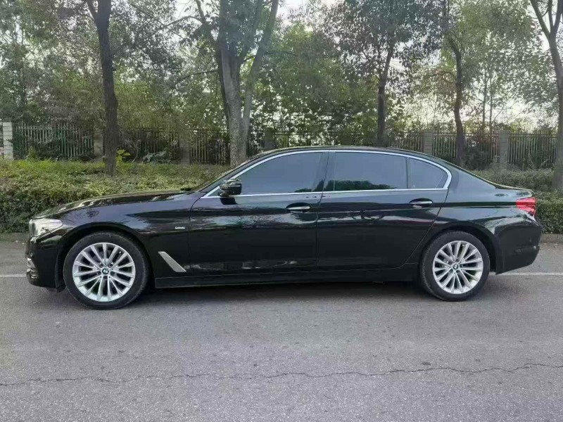 岳阳18年宝马5系4