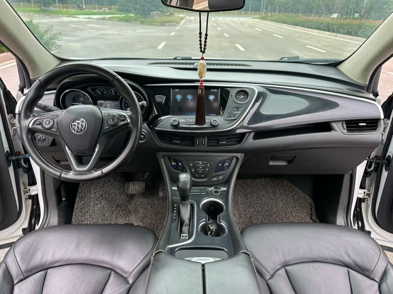 济宁15年别克昂科威4