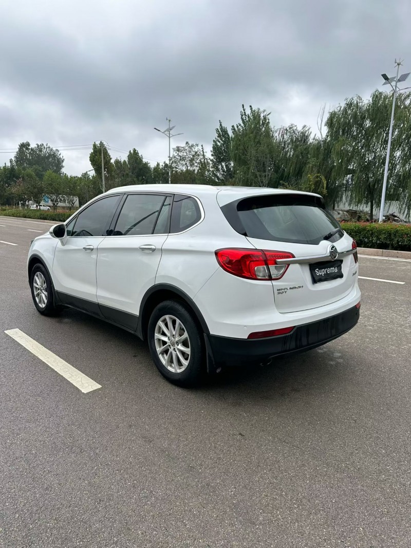 济宁15年别克昂科威9