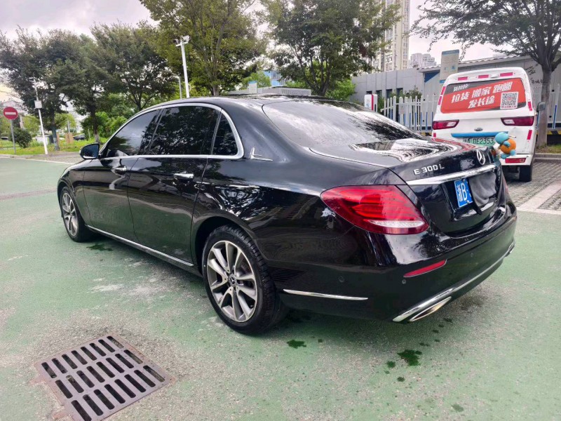 宁波18年奔驰E5