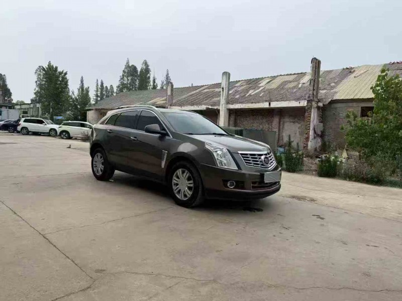 徐州14年凯迪拉克SRX3