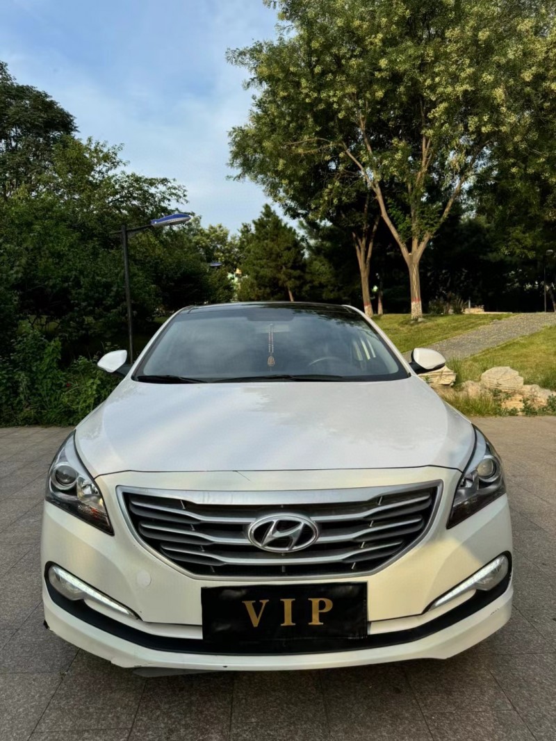 邢台17年现代名图1