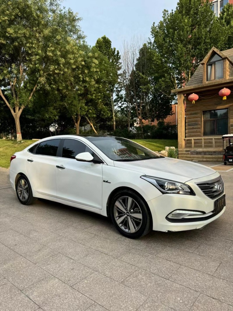 邢台17年现代名图3