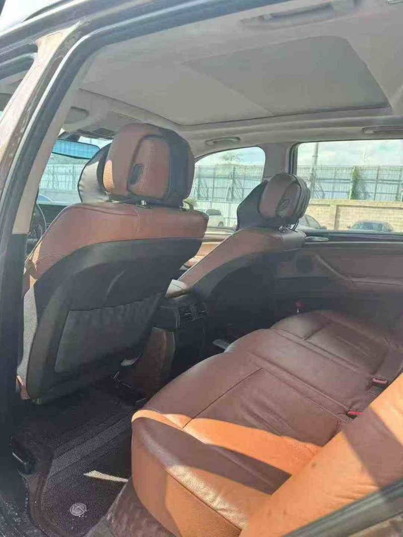 梧州12年宝马X57