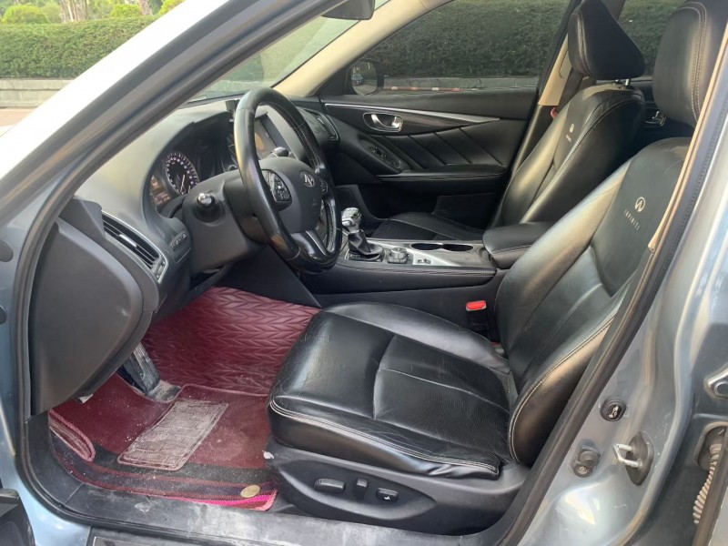 茂名15年英菲尼迪Q504