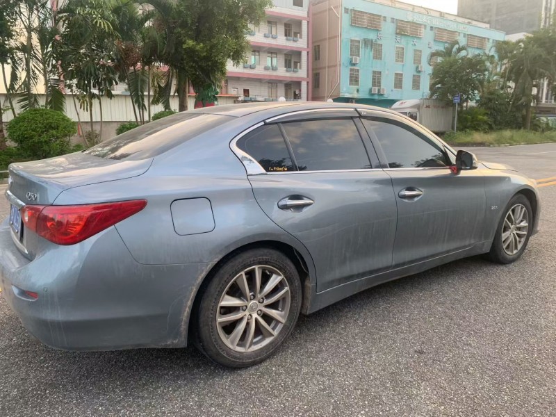 茂名15年英菲尼迪Q508