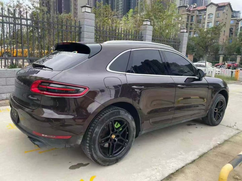 平顶山18年保时捷Macan5