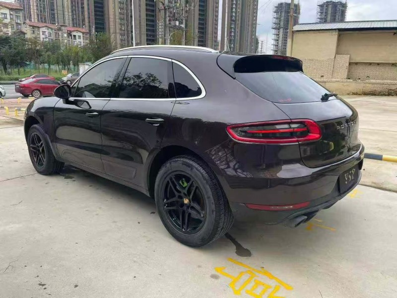 平顶山18年保时捷Macan6
