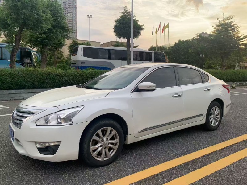 茂名13年日产天籁3