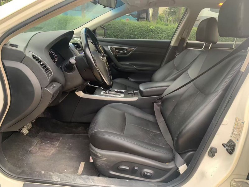 茂名13年日产天籁6