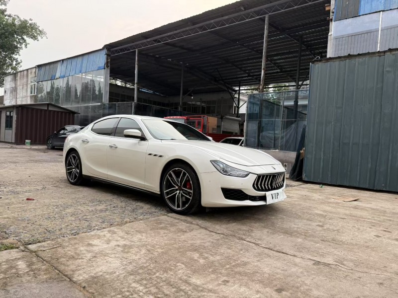 徐州19年玛莎拉蒂Ghibli3