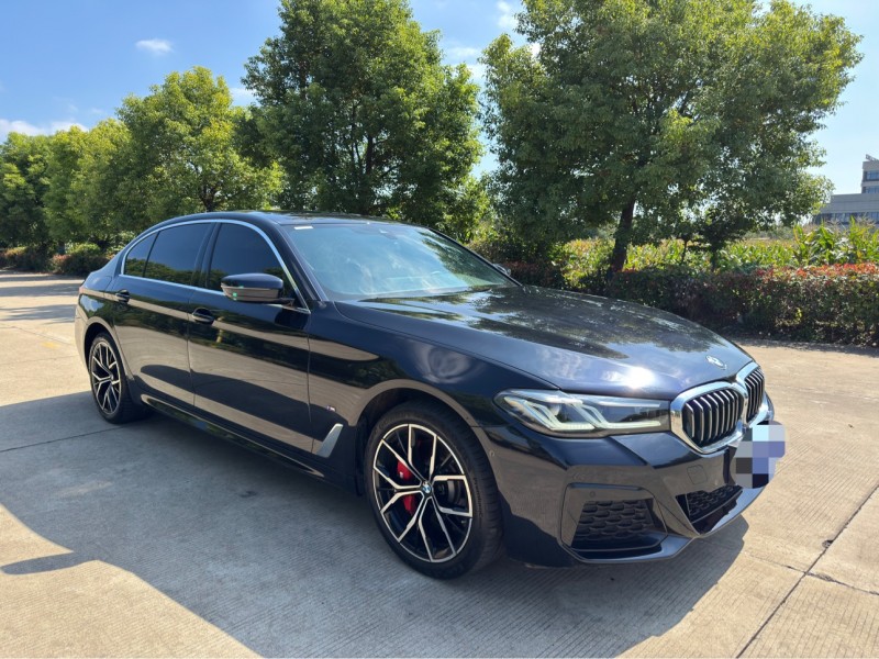 盐城23年宝马5系3