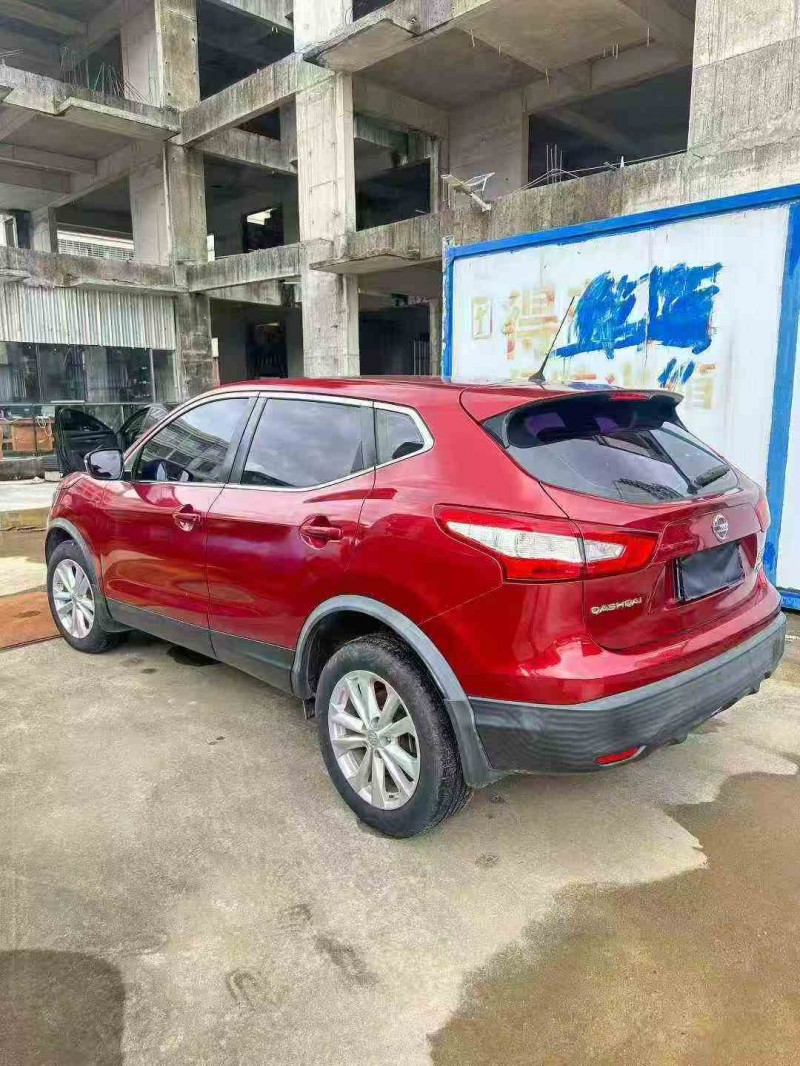 桂林17年日产逍客7