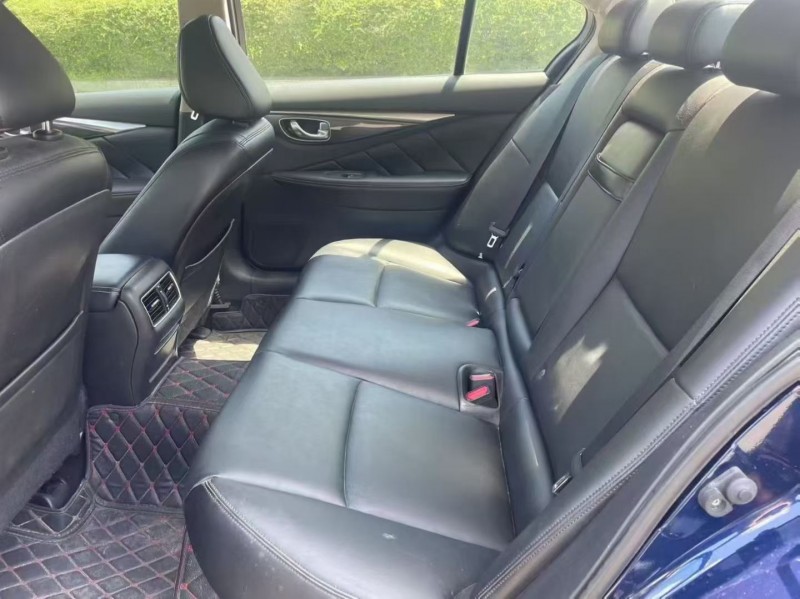 茂名15年英菲尼迪Q506