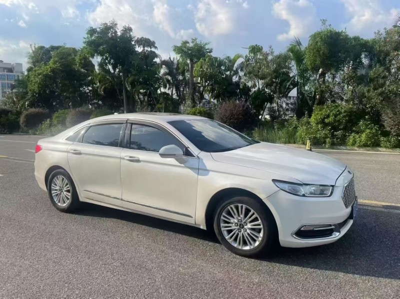 茂名17年福特金牛座2