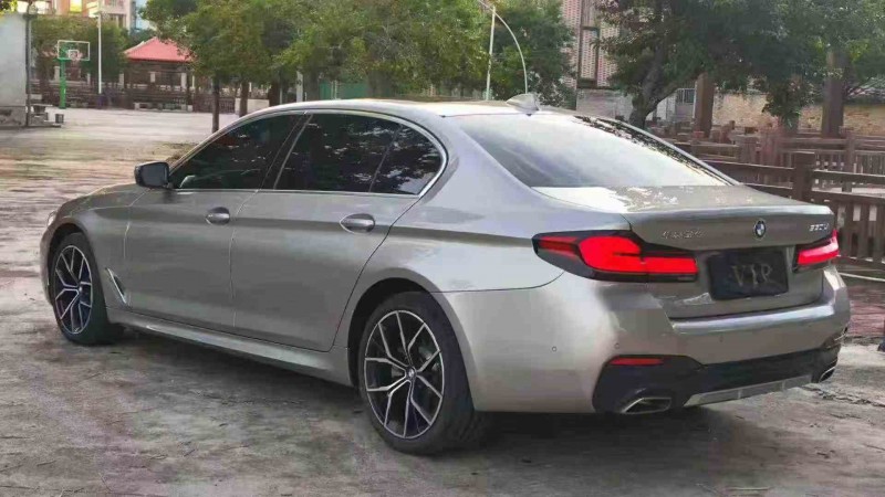 佛山21年宝马5系8