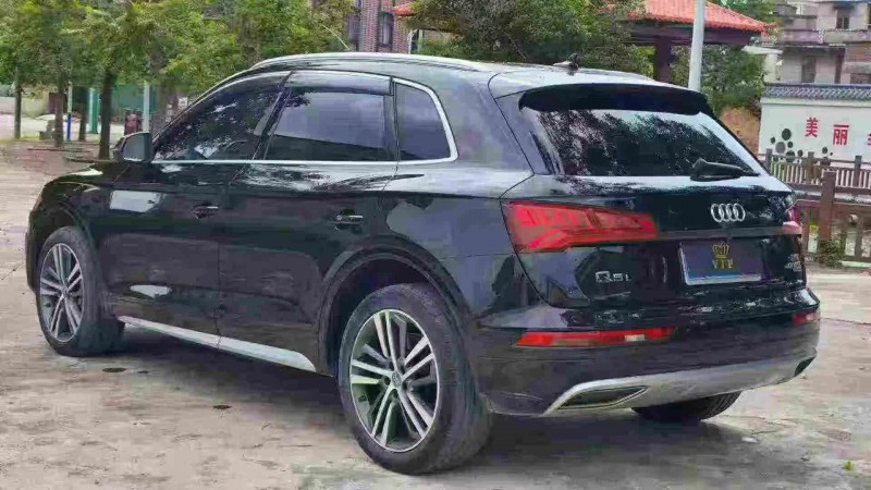 珠海20年奥迪Q57