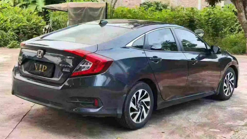 珠海18年本田思域7