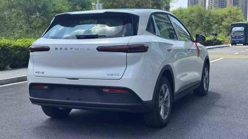 汕头25年奔腾悦意7