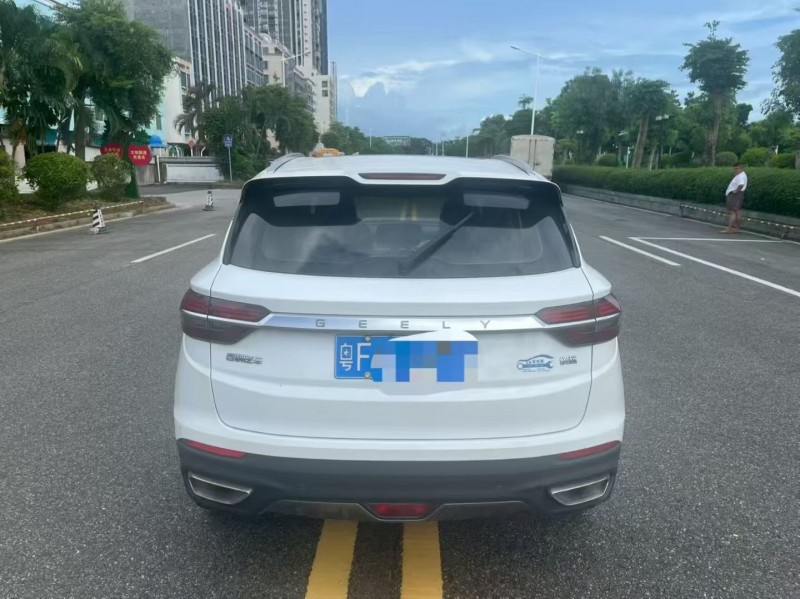 茂名19年吉利缤越9