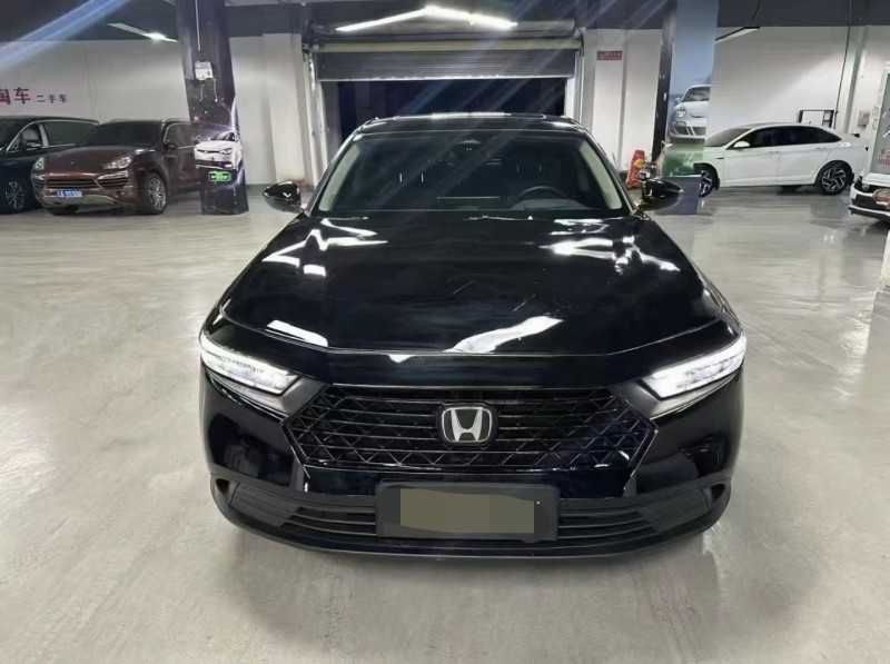 曲靖23年本田雅阁1