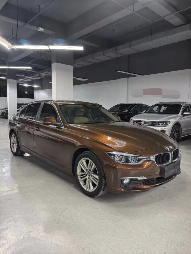 曲靖16年宝马3系2