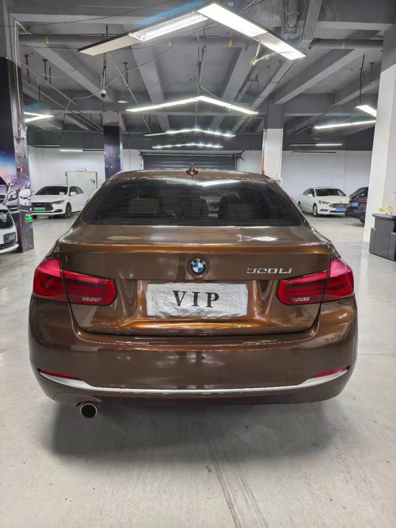 曲靖16年宝马3系9