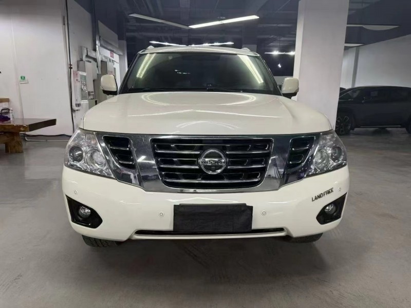 曲靖20年日产途乐1