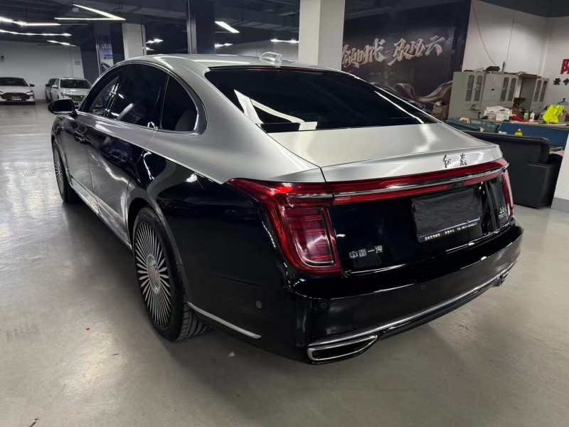 曲靖21年红旗H98