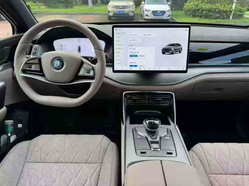 宜昌25年比亚迪唐3