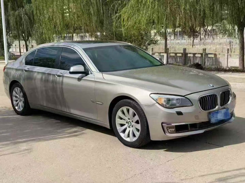 宝鸡13年宝马7系3