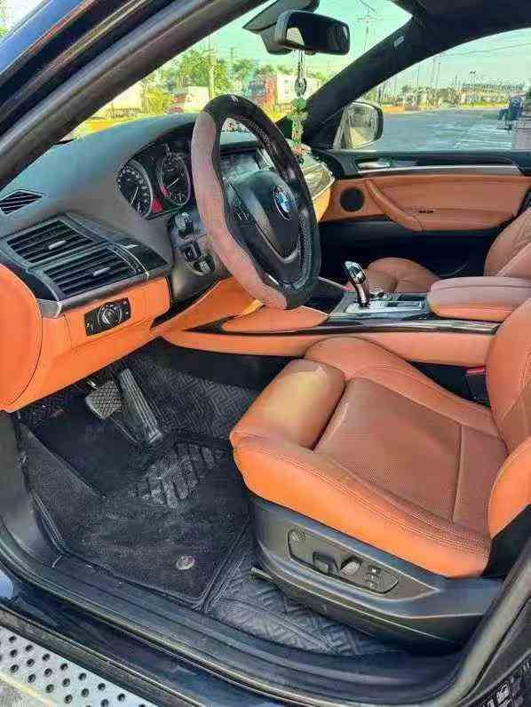 汕头11年宝马X67