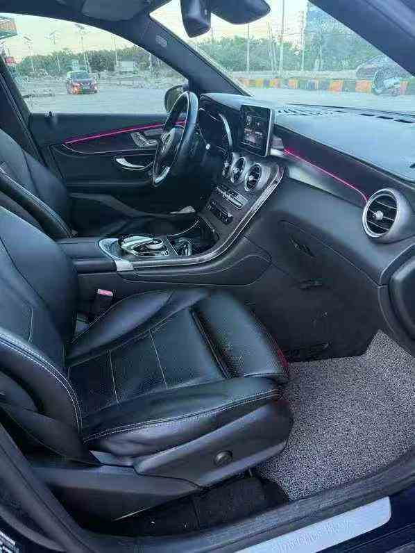 广州16年奔驰GLC6