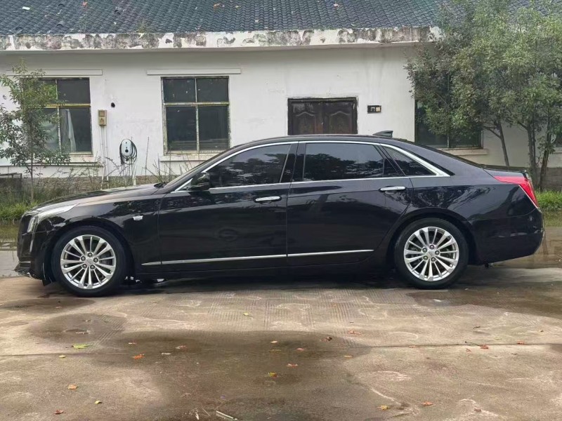 郑州16年凯迪拉克CT67