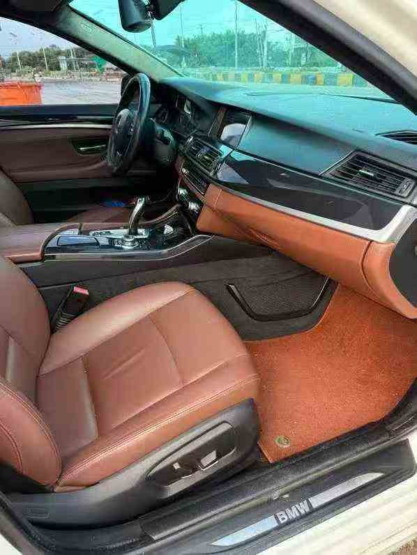 珠海16年宝马5系3