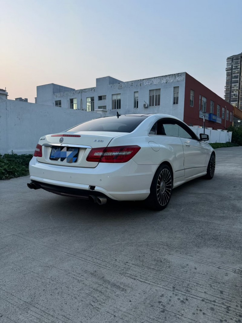 南昌13年奔驰E9