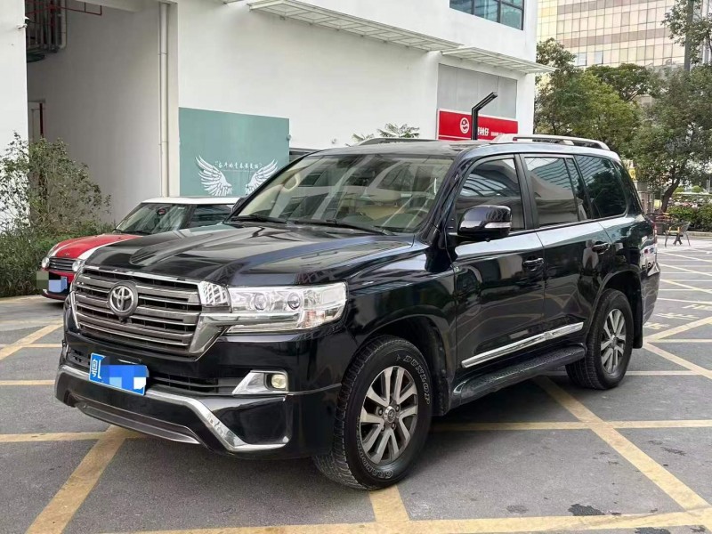 深圳16年丰田兰德酷路泽2