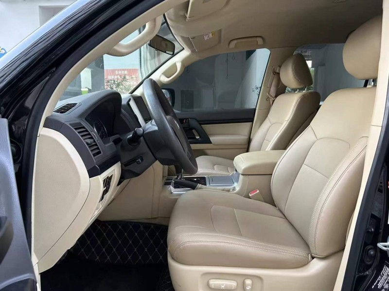 深圳16年丰田兰德酷路泽6