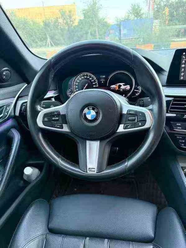 珠海18年宝马5系5