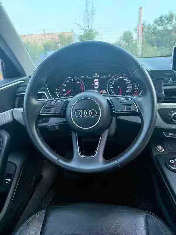 汕头18年奥迪A4L5