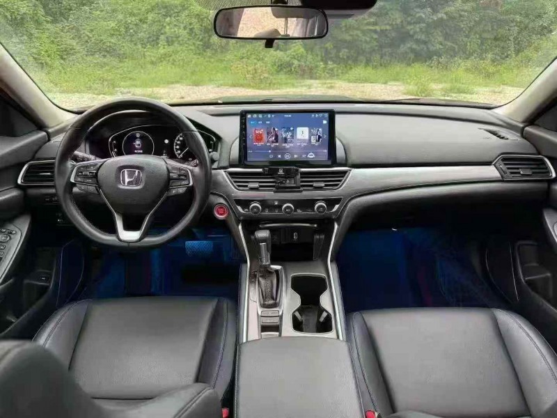 湘潭23年本田雅阁4