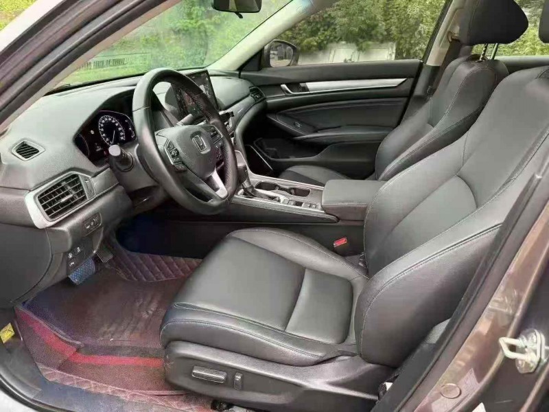 湘潭23年本田雅阁6