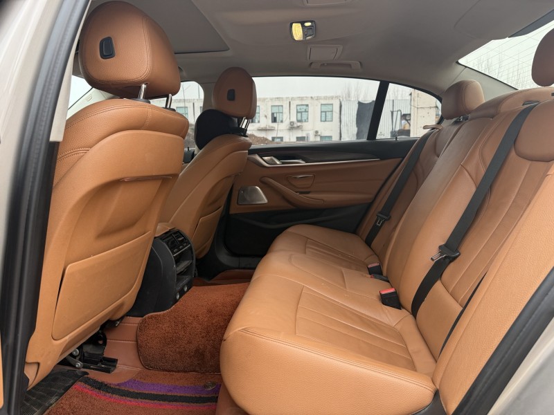 郑州18年宝马5系8