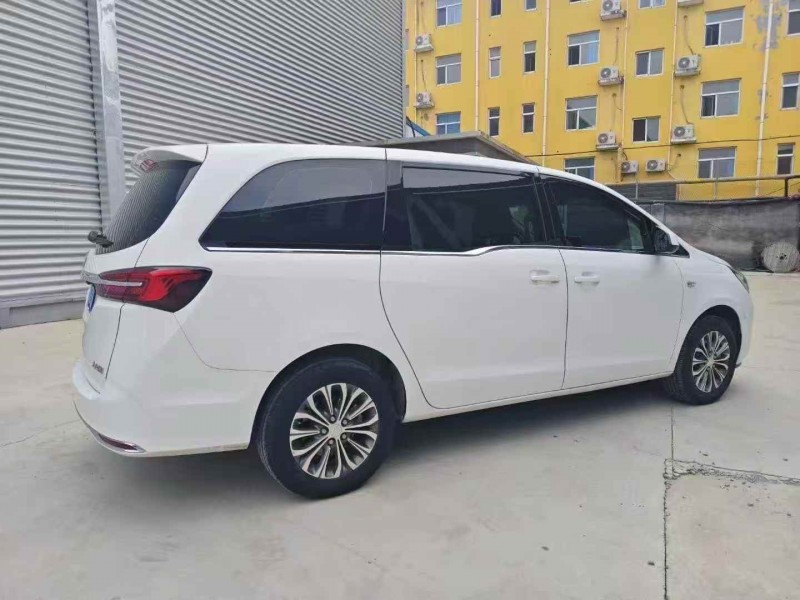 枣庄22年别克GL89