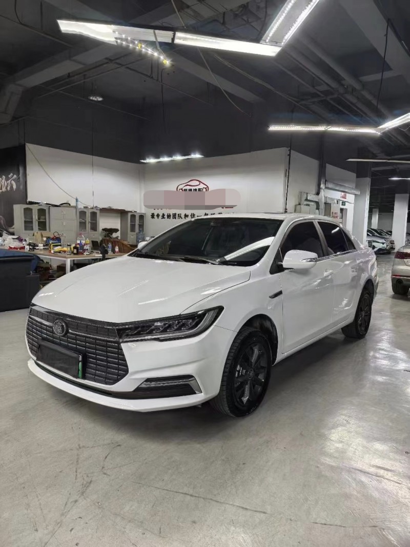 曲靖23年比亚迪秦3