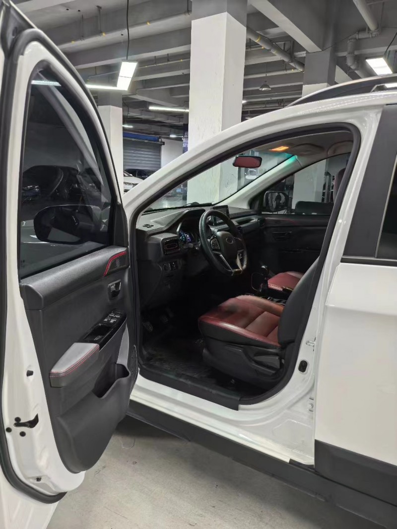 曲靖23年SWM斯威汽车大虎4