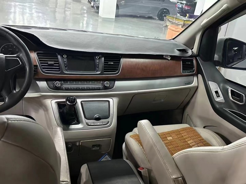 曲靖17年大通G105